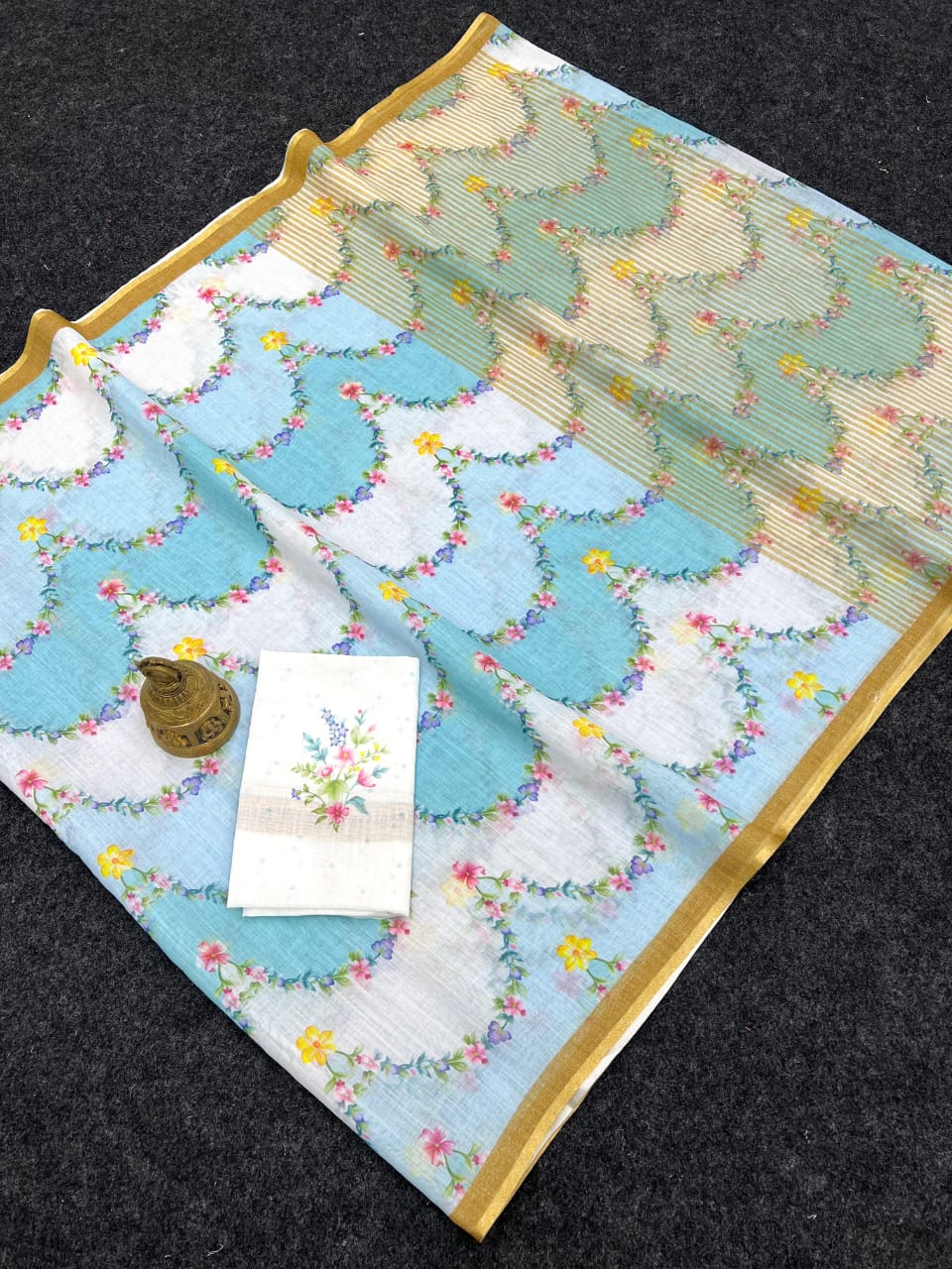 Digital print linen saree design