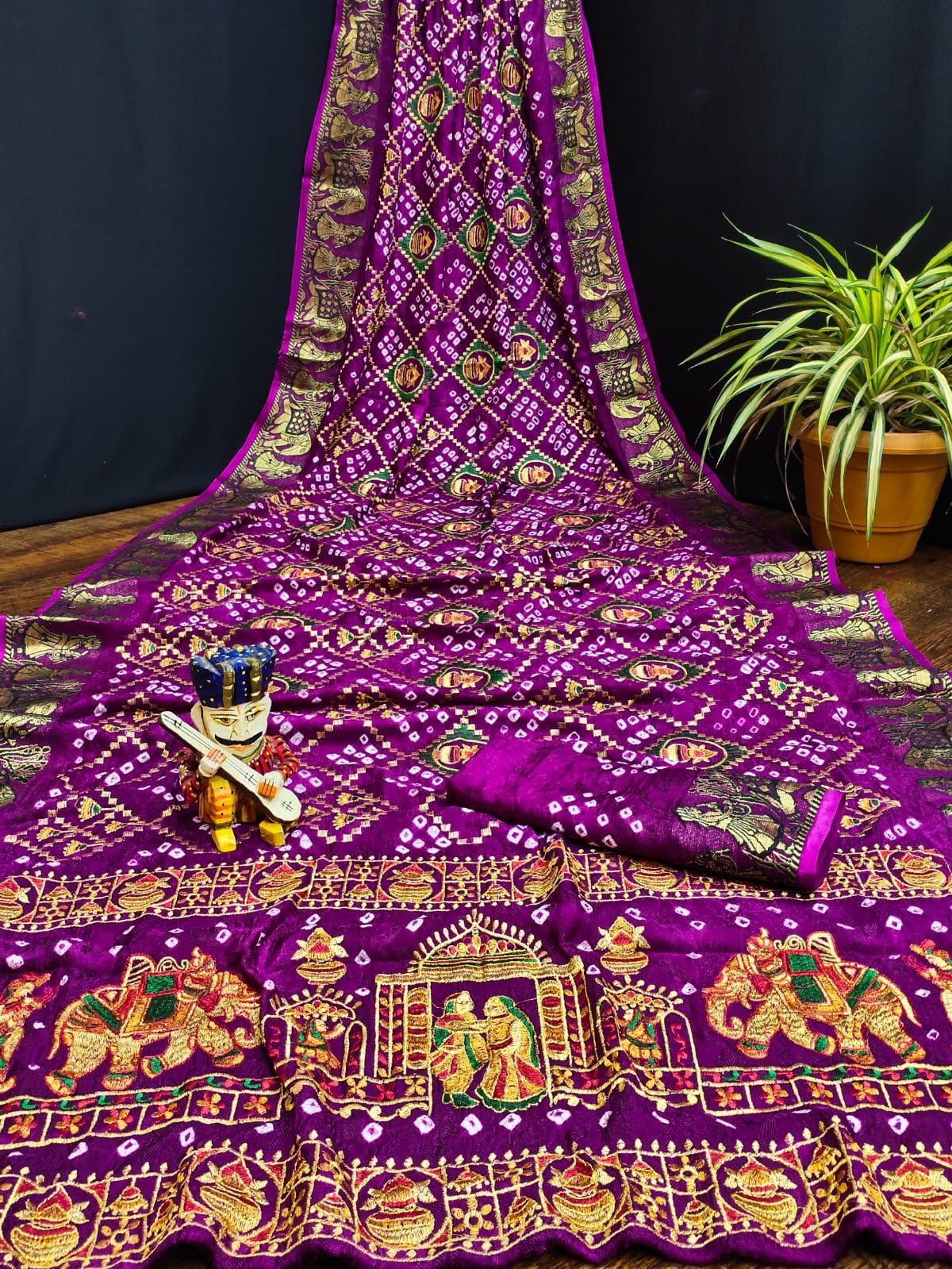 Bandhej saree