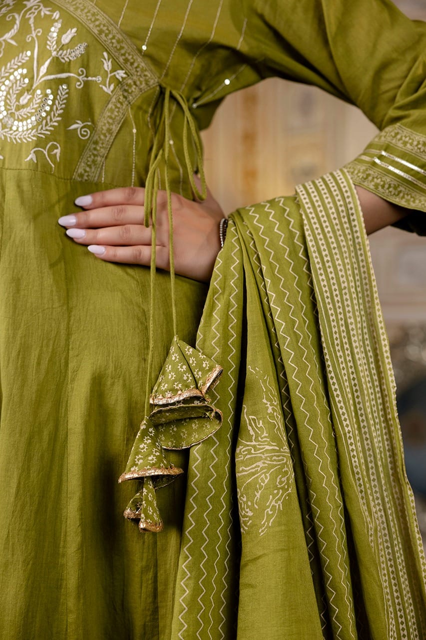 Anarkali kurti