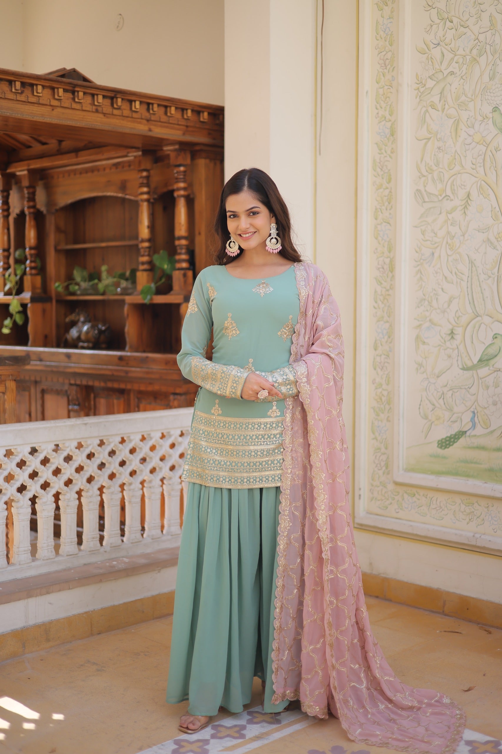 Sharara set